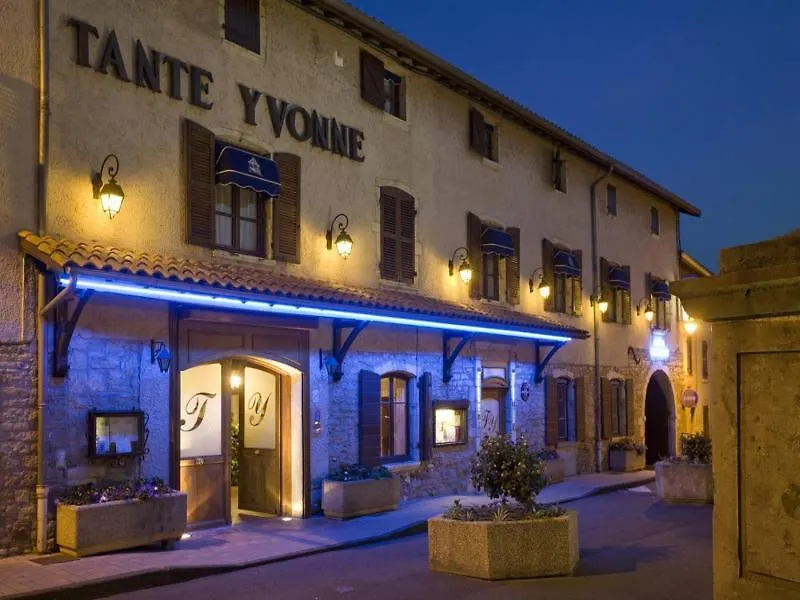 Logis Hotel Tante Yvonne & Son Restaurant Semi-Gastronomique - Lyon Nord 쿠엔시우